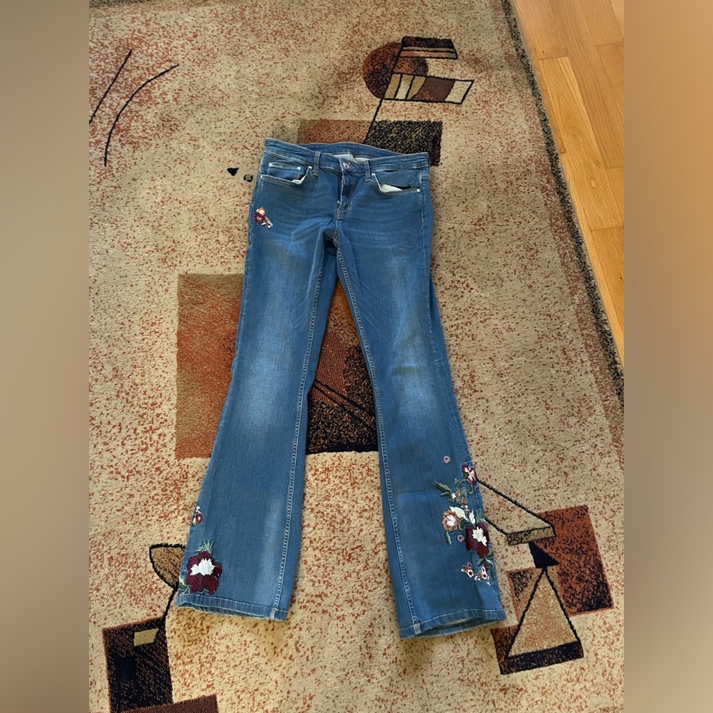 Jeans size 28, zara